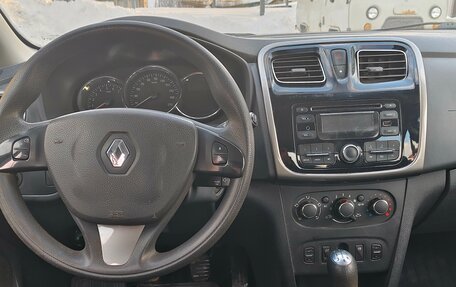 Renault Logan II, 2014 год, 677 000 рублей, 9 фотография