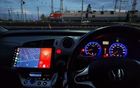 Honda Stream II, 2010 год, 1 050 000 рублей, 3 фотография