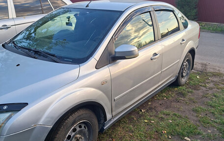 Ford Focus II рестайлинг, 2006 год, 400 000 рублей, 1 фотография