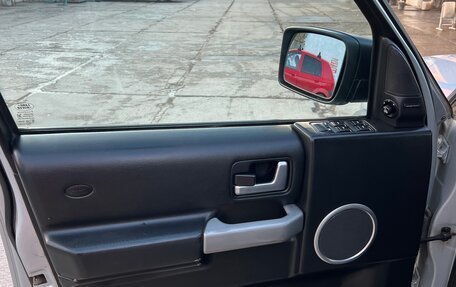 Land Rover Discovery III, 2008 год, 1 200 000 рублей, 21 фотография