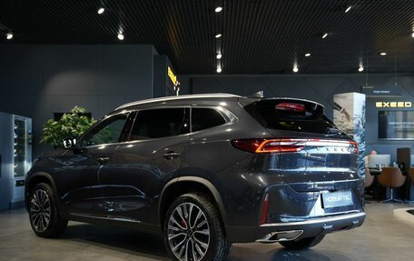 CheryExeed TXL, 2024 год, 3 880 000 рублей, 8 фотография