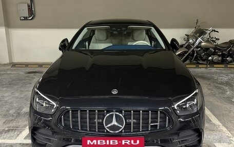 Mercedes-Benz E-Класс, 2021 год, 7 600 000 рублей, 2 фотография