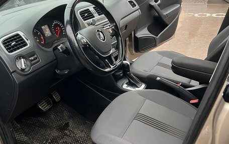 Volkswagen Polo VI (EU Market), 2016 год, 1 100 000 рублей, 6 фотография