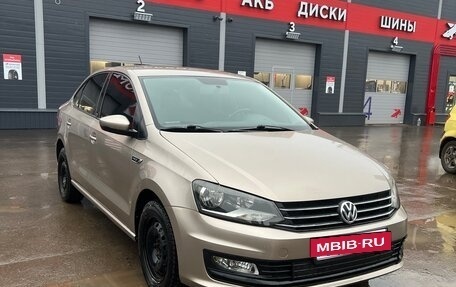 Volkswagen Polo VI (EU Market), 2016 год, 1 100 000 рублей, 2 фотография