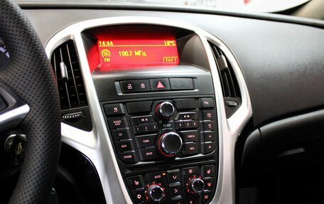 Opel Astra J, 2012 год, 1 049 000 рублей, 10 фотография