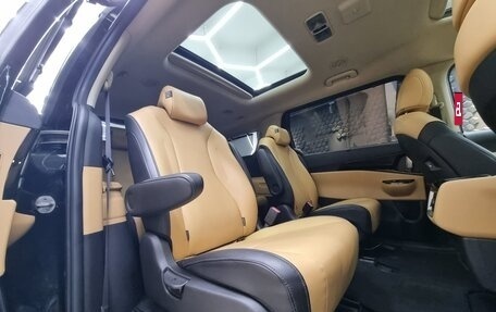 KIA Carnival, 2021 год, 4 300 000 рублей, 7 фотография