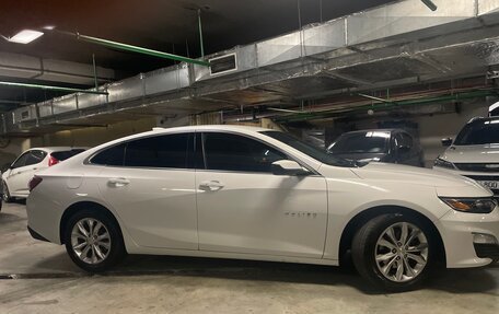 Chevrolet Malibu IX, 2019 год, 1 420 000 рублей, 3 фотография