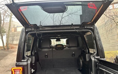 Jeep Wrangler, 2021 год, 6 800 000 рублей, 14 фотография