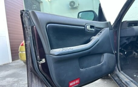 Nissan Laurel VIII, 2000 год, 600 000 рублей, 13 фотография