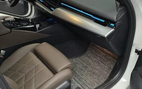 BMW 5 серия, 2024 год, 10 фотография