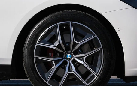 BMW 5 серия, 2024 год, 6 фотография