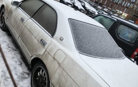 Toyota Crown, 1994 год, 400 000 рублей, 2 фотография