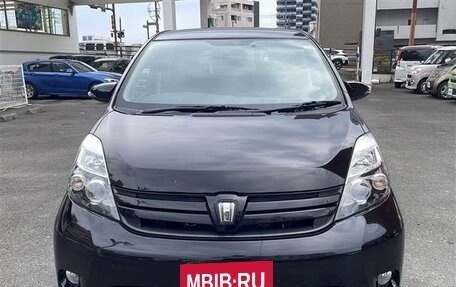 Toyota ISis I, 2016 год, 964 000 рублей, 2 фотография