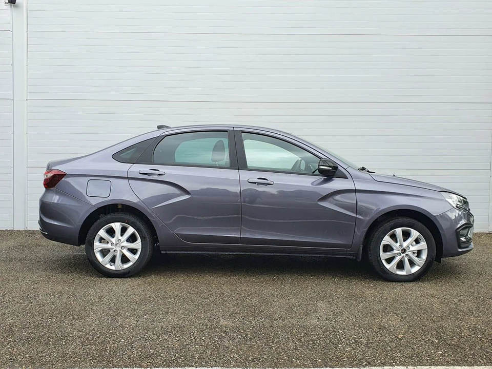 ВАЗ (LADA) Vesta I, 2023 год, 380 000 рублей, 9 фотография