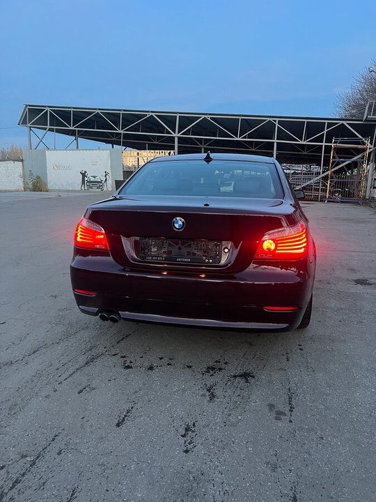 BMW 5 серия F10, F11, F07, 2010 год, 250 000 рублей, 11 фотография