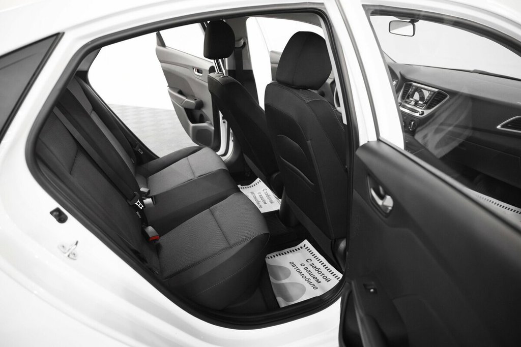 Hyundai Solaris II, 2019 год, 240 000 рублей, 7 фотография