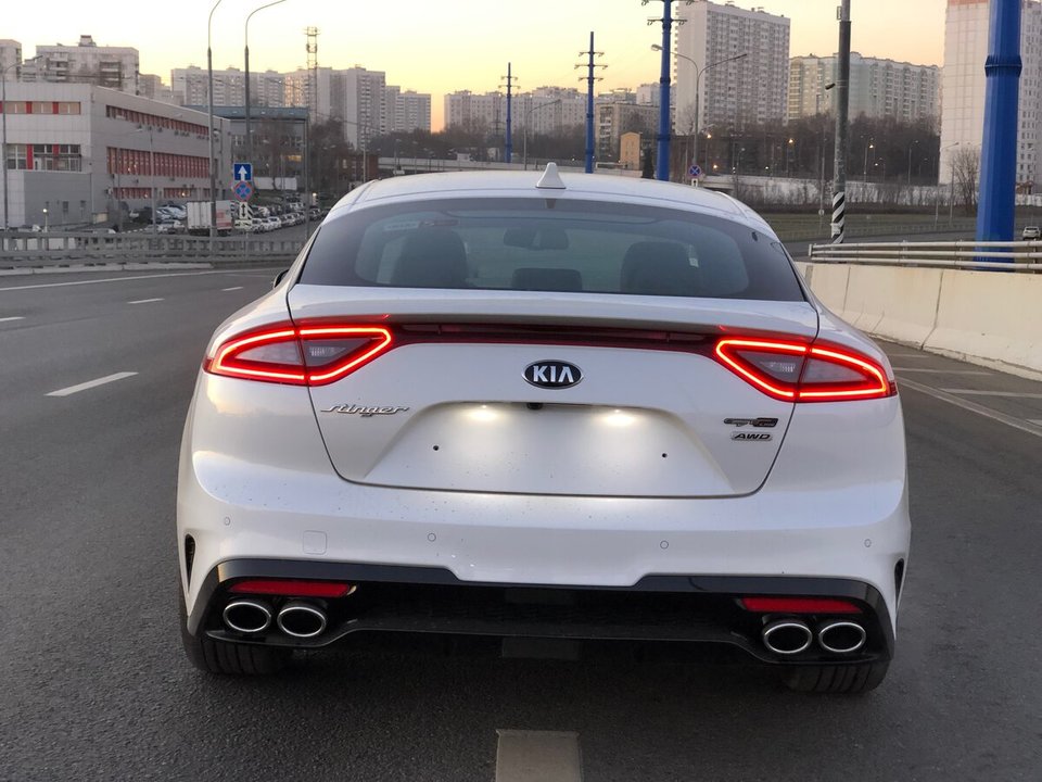KIA Stinger I, 2018 год, 600 000 рублей, 5 фотография