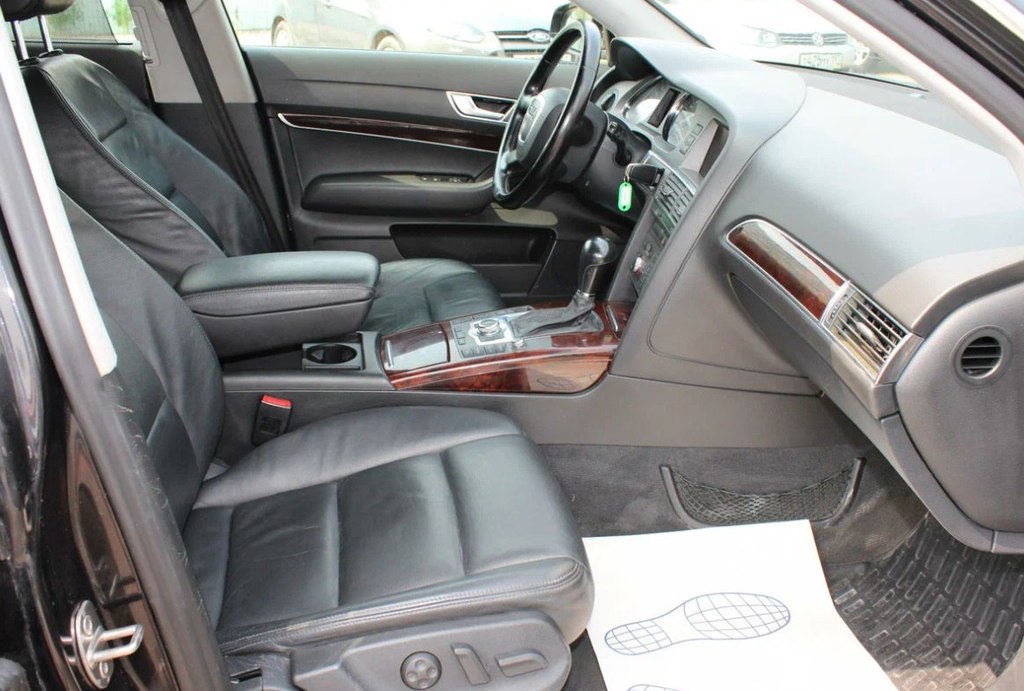 Audi A6 C6 рестайлинг, 2008 год, 220 000 рублей, 2 фотография