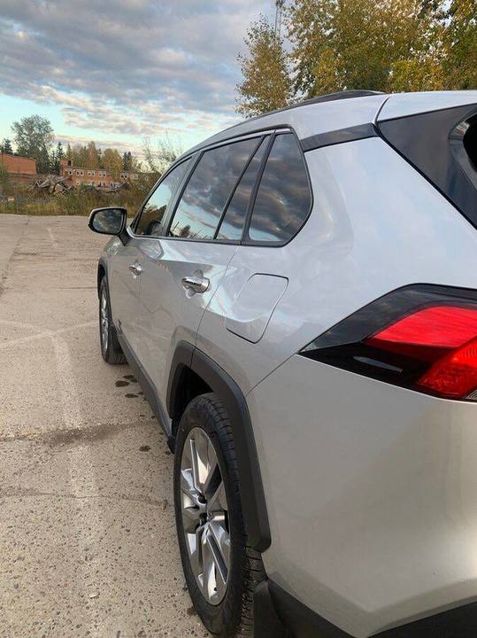 Toyota RAV 4, 2023 год, 700 000 рублей, 8 фотография