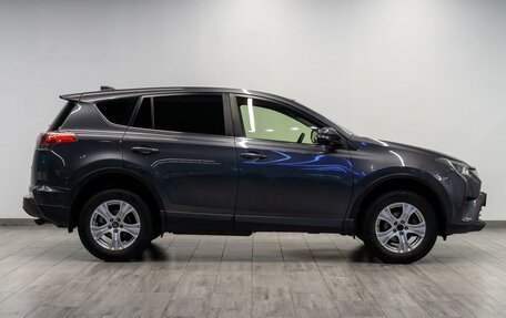 Toyota RAV4, 2015 год, 2 099 000 рублей, 5 фотография