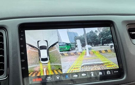 Honda Vezel, 2022 год, 1 234 000 рублей, 15 фотография