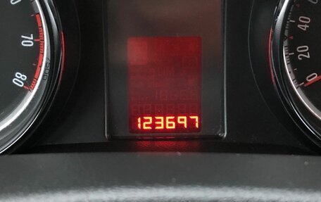 Opel Mokka I, 2014 год, 940 000 рублей, 22 фотография