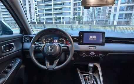 Honda Vezel, 2023 год, 2 034 000 рублей, 10 фотография