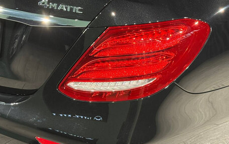 Mercedes-Benz E-Класс, 2018 год, 3 900 000 рублей, 9 фотография