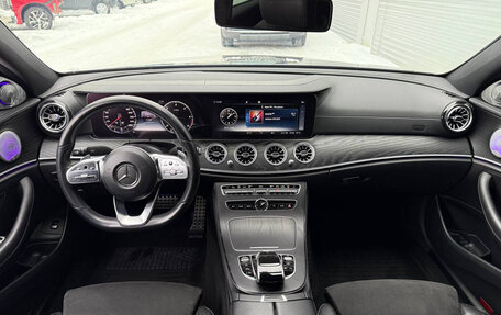 Mercedes-Benz E-Класс, 2018 год, 3 900 000 рублей, 12 фотография