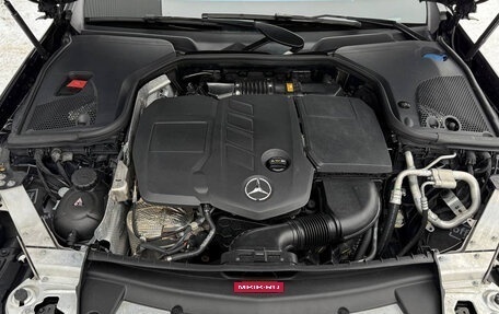 Mercedes-Benz E-Класс, 2018 год, 3 900 000 рублей, 39 фотография