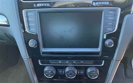 Volkswagen Golf VII, 2015 год, 1 030 030 рублей, 7 фотография