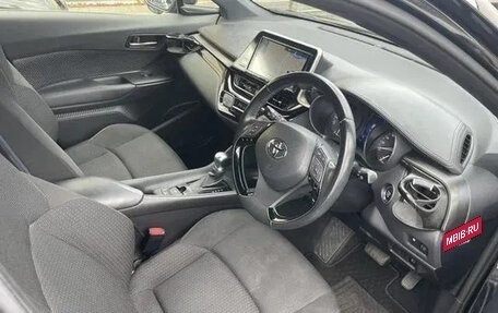 Toyota C-HR I рестайлинг, 2022 год, 1 830 060 рублей, 8 фотография