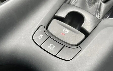 Toyota C-HR I рестайлинг, 2022 год, 1 830 060 рублей, 17 фотография