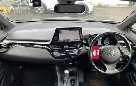 Toyota C-HR I рестайлинг, 2022 год, 1 830 060 рублей, 10 фотография