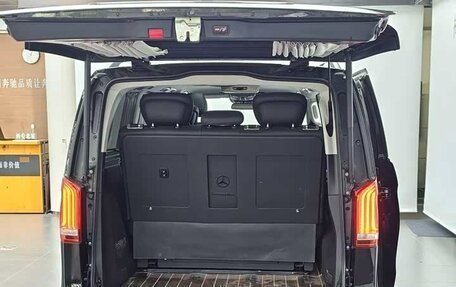 Mercedes-Benz V-Класс, 2022 год, 5 370 000 рублей, 18 фотография