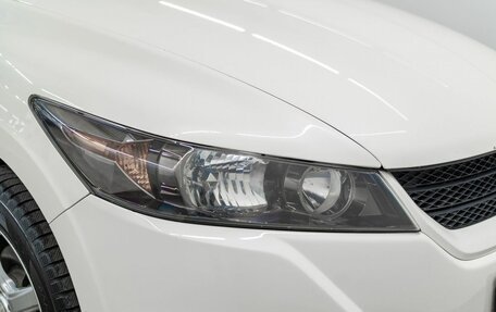 Honda Stream II, 2011 год, 1 350 000 рублей, 17 фотография