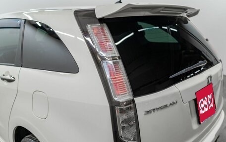 Honda Stream II, 2011 год, 1 350 000 рублей, 18 фотография