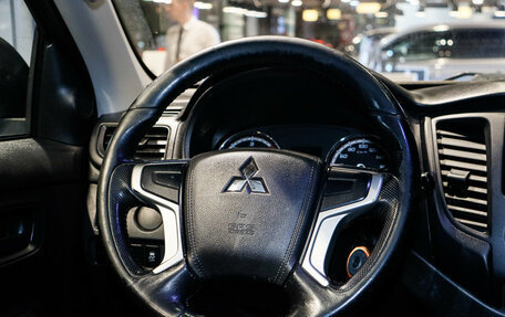 Mitsubishi L200 IV рестайлинг, 2019 год, 2 050 000 рублей, 16 фотография