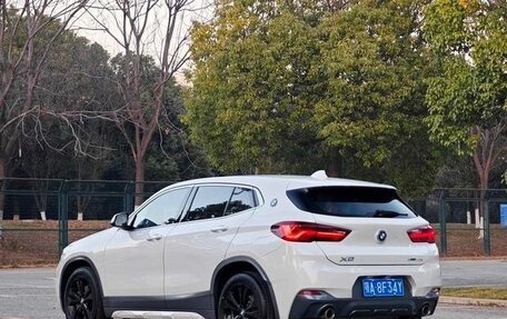 BMW X2, 2022 год, 1 690 000 рублей, 4 фотография