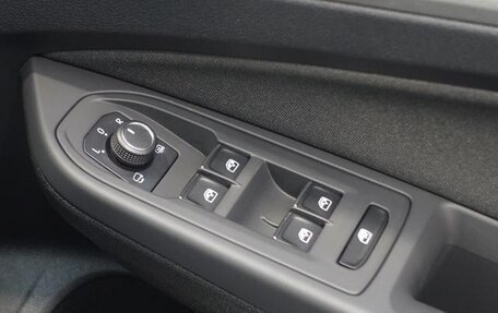 Volkswagen Golf VIII, 2023 год, 1 600 444 рублей, 24 фотография