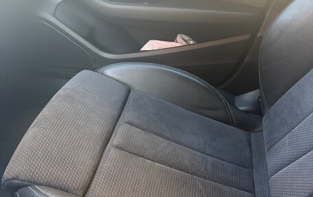 Audi A4, 2017 год, 2 200 000 рублей, 6 фотография