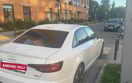 Audi A4, 2017 год, 2 200 000 рублей, 5 фотография
