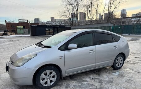 Toyota Prius, 2009 год, 650 000 рублей, 8 фотография