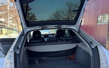 Toyota Prius, 2009 год, 650 000 рублей, 28 фотография