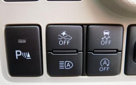 Toyota Passo III, 2022 год, 813 000 рублей, 8 фотография