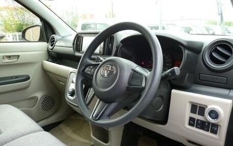 Toyota Passo III, 2022 год, 813 000 рублей, 11 фотография