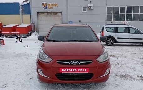Hyundai Solaris II рестайлинг, 2014 год, 850 000 рублей, 3 фотография
