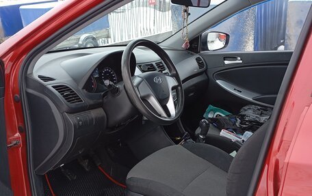 Hyundai Solaris II рестайлинг, 2014 год, 850 000 рублей, 5 фотография