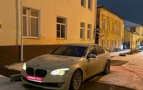 BMW 7 серия, 2011 год, 1 999 999 рублей, 10 фотография