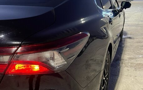 Toyota Camry, 2020 год, 2 850 000 рублей, 22 фотография